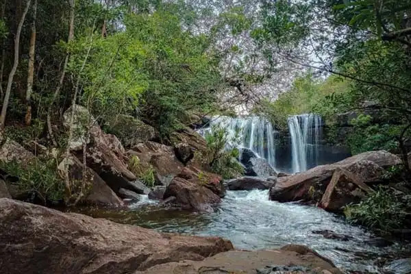 Suối Tiên - điểm đến lý tưởng để thư giãn.