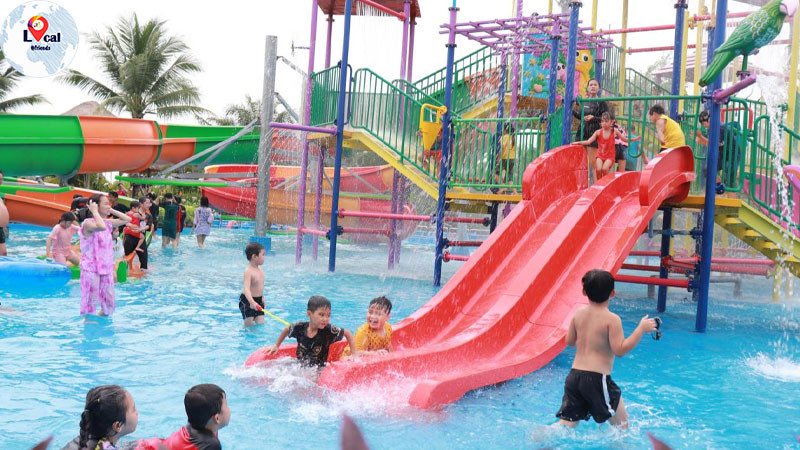 Công Viên Nước Tại VinOasis
