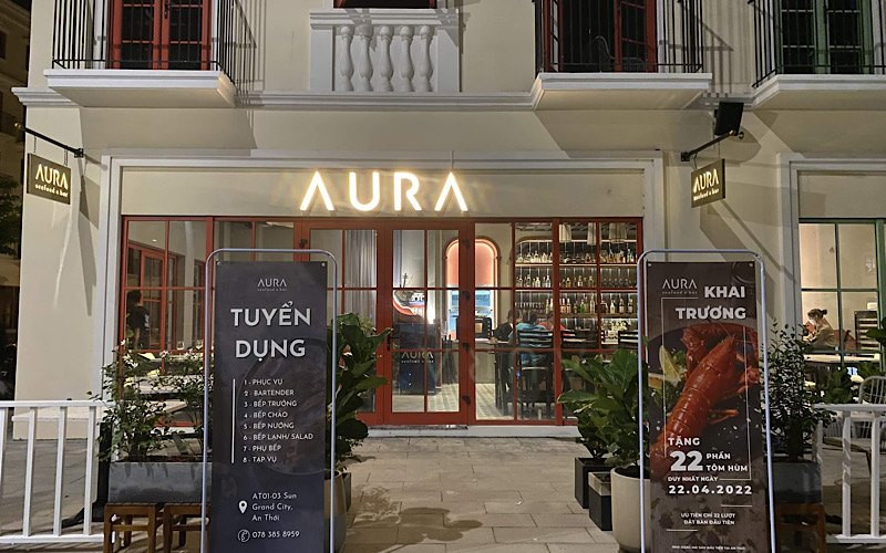 Nhà hàng AURA Restaurant