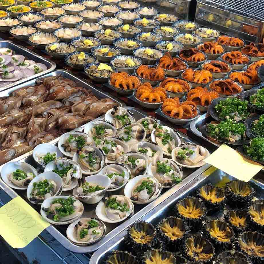 Hải sản tươi ngon tại chợ đêm Phú Quốc