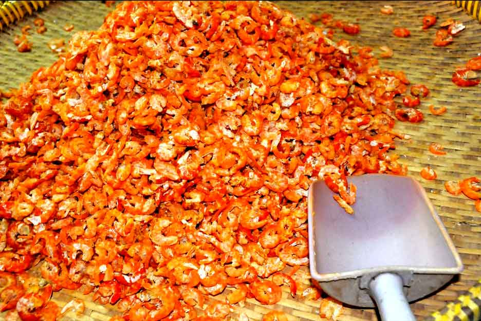 Tôm khô - hải sản khô ngon tại chợ Dương Đông Phú Quốc