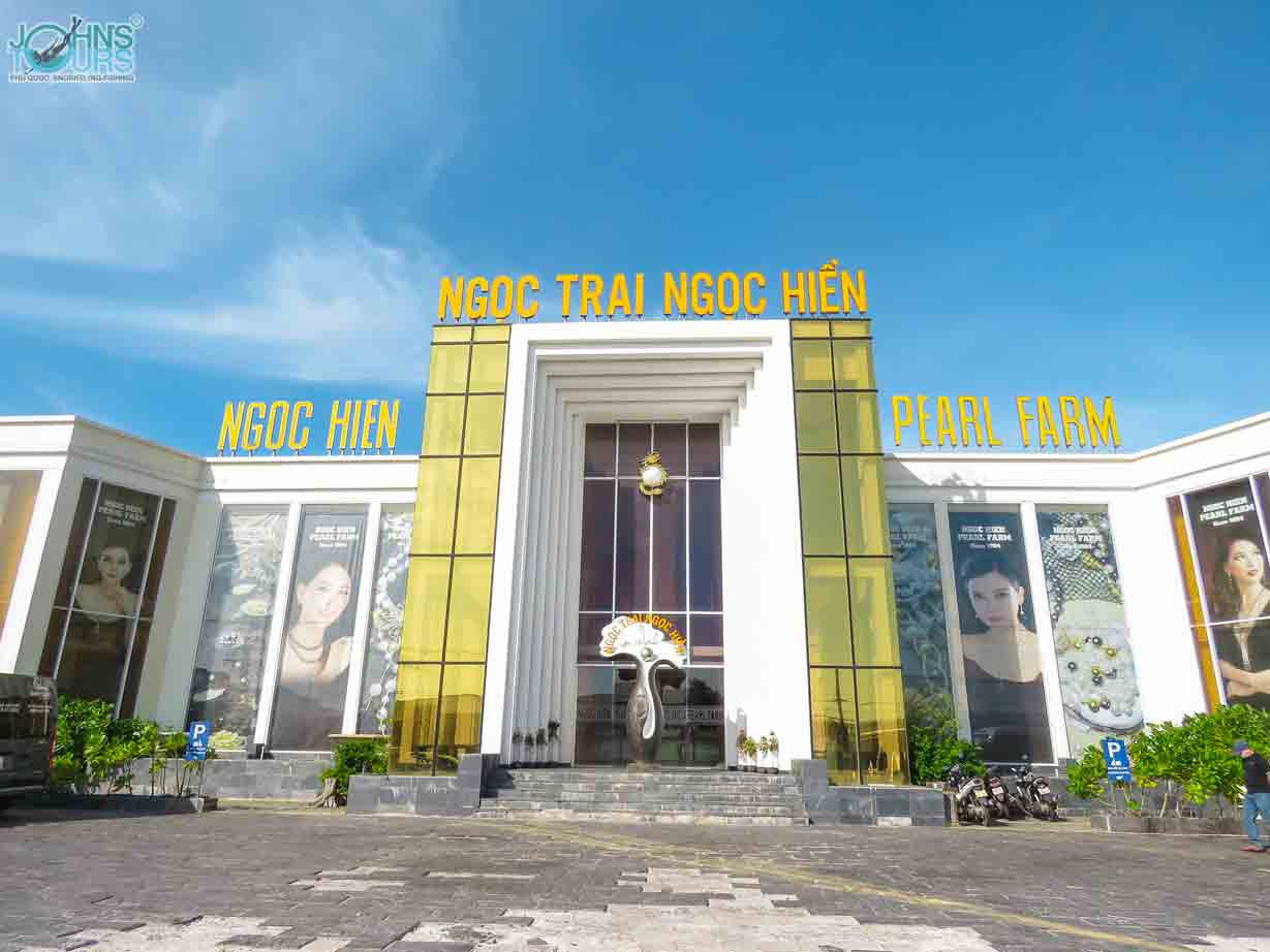 Trang trại nuôi cấy ngọc trai Ngọc Hiền