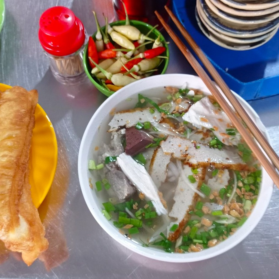 Bánh Canh Chả Cá Thu