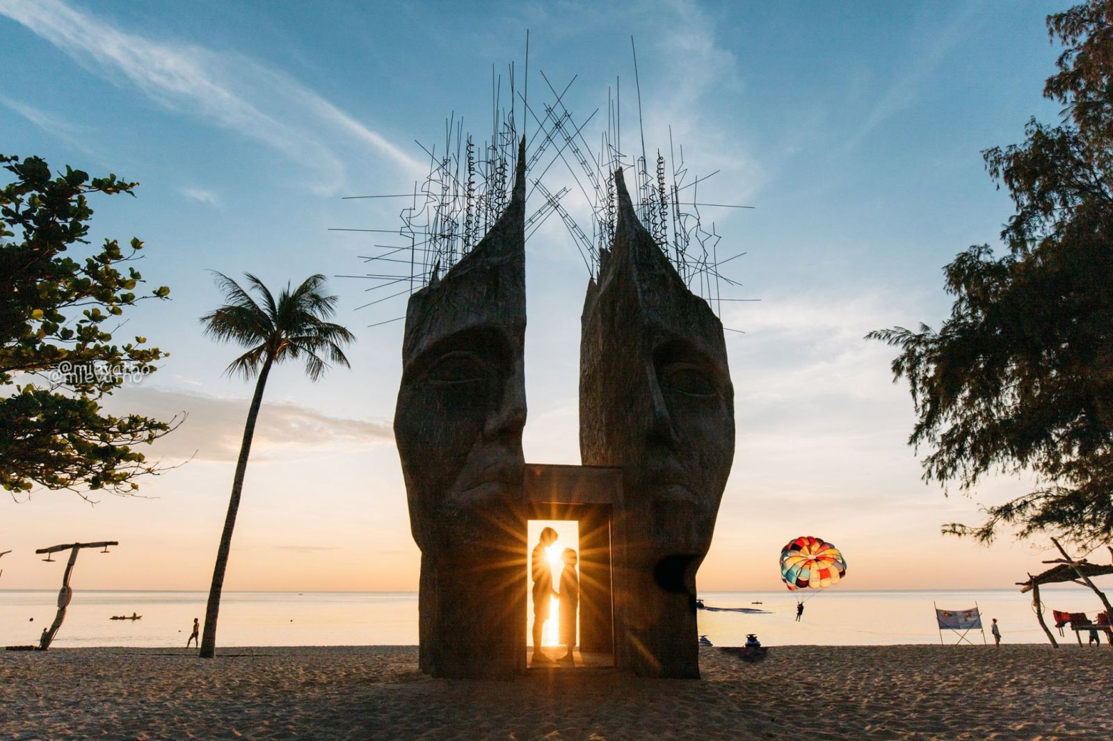 Cổng trời Sunset Sanato Phú Quốc