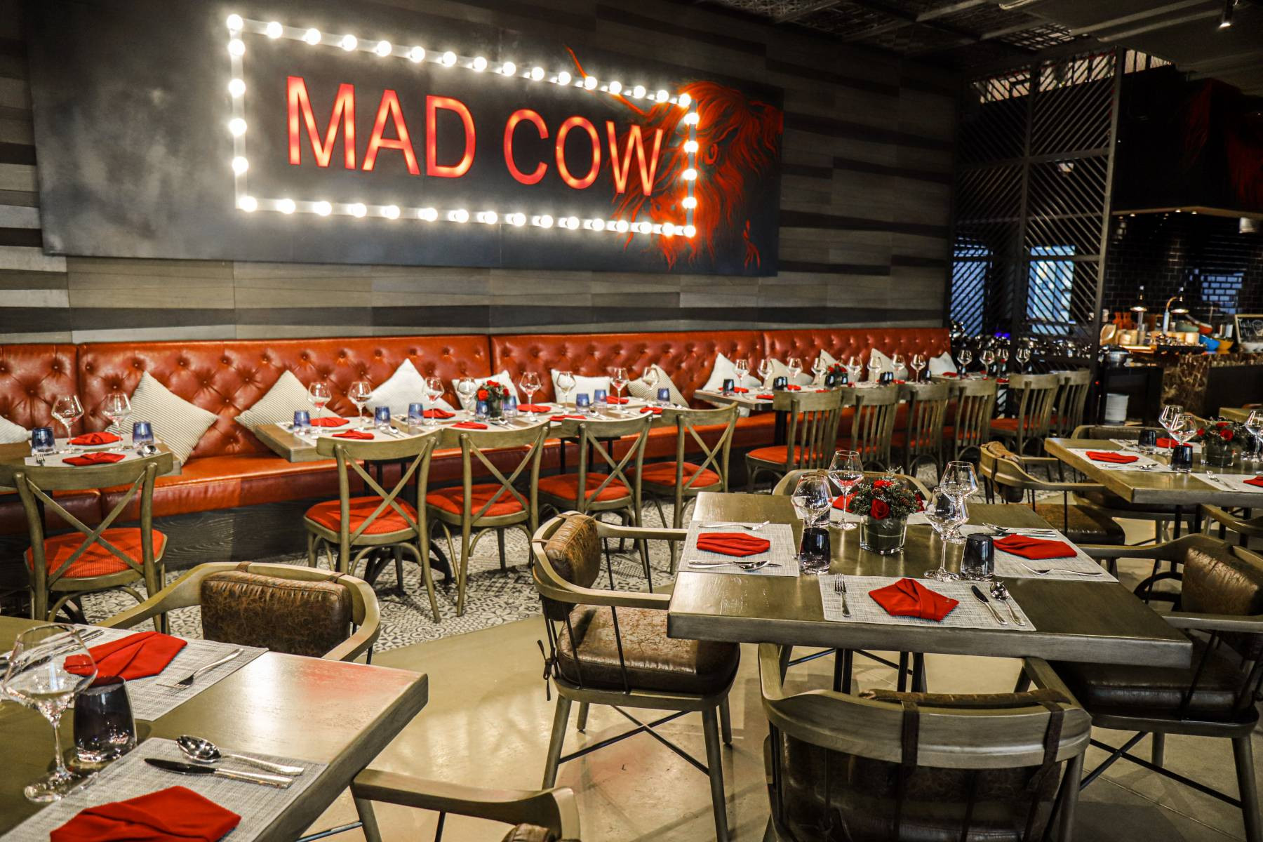 Nhà hàng Mad Cow Pullman Phú Quốc