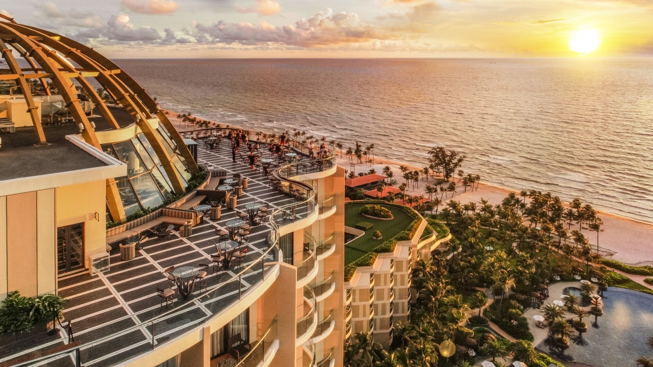 Quán bar tầng thượng cao nhất Phú Quốc - Ink 360 Sky Bar